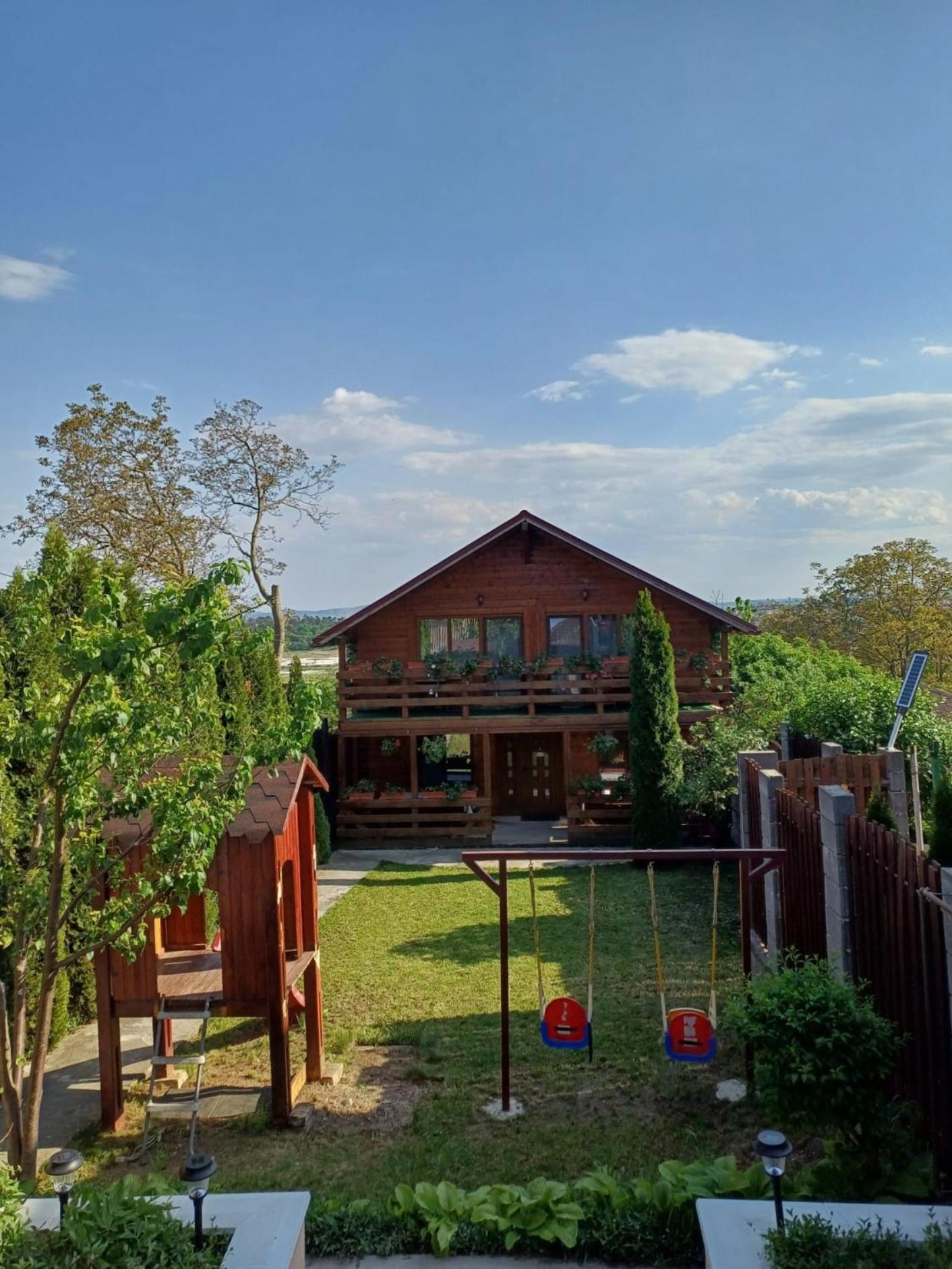 Casa Gherman Hotel Turda Exterior photo
